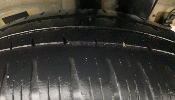 2017 Hyundai Xcent E, Petrol, Manual, 57,461 km, Left Rear Tyre Tread