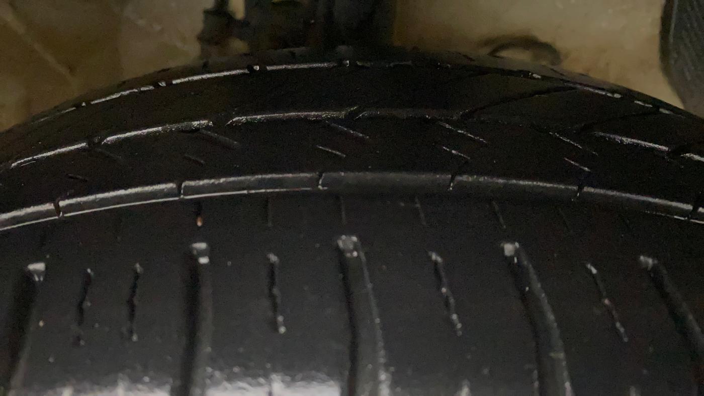 2017 Hyundai Xcent E, Petrol, Manual, 57,535 km, Right Front Tyre Tread