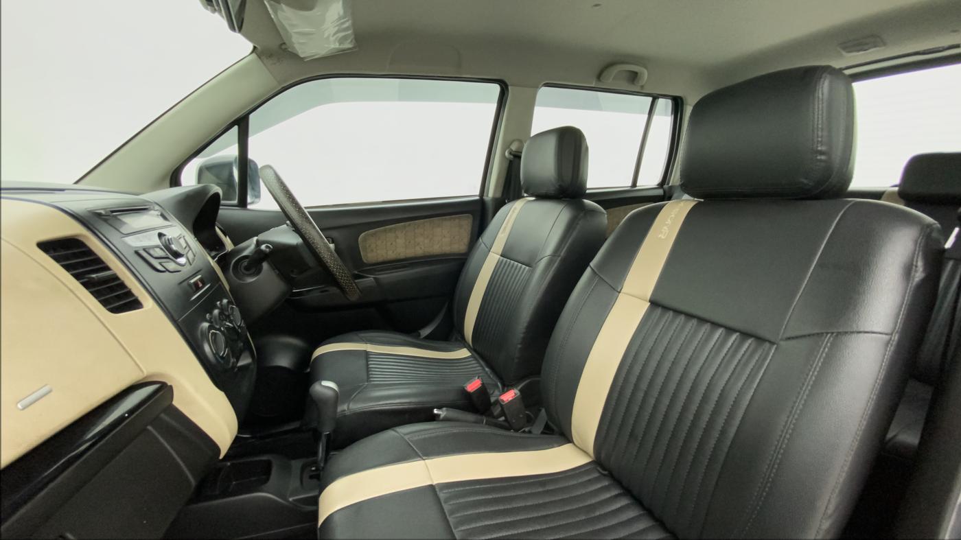 2017 Maruti Wagon R 1.0 VXI+ AMT, Petrol, Automatic, 40,112 km, Right Side Front Door Cabin