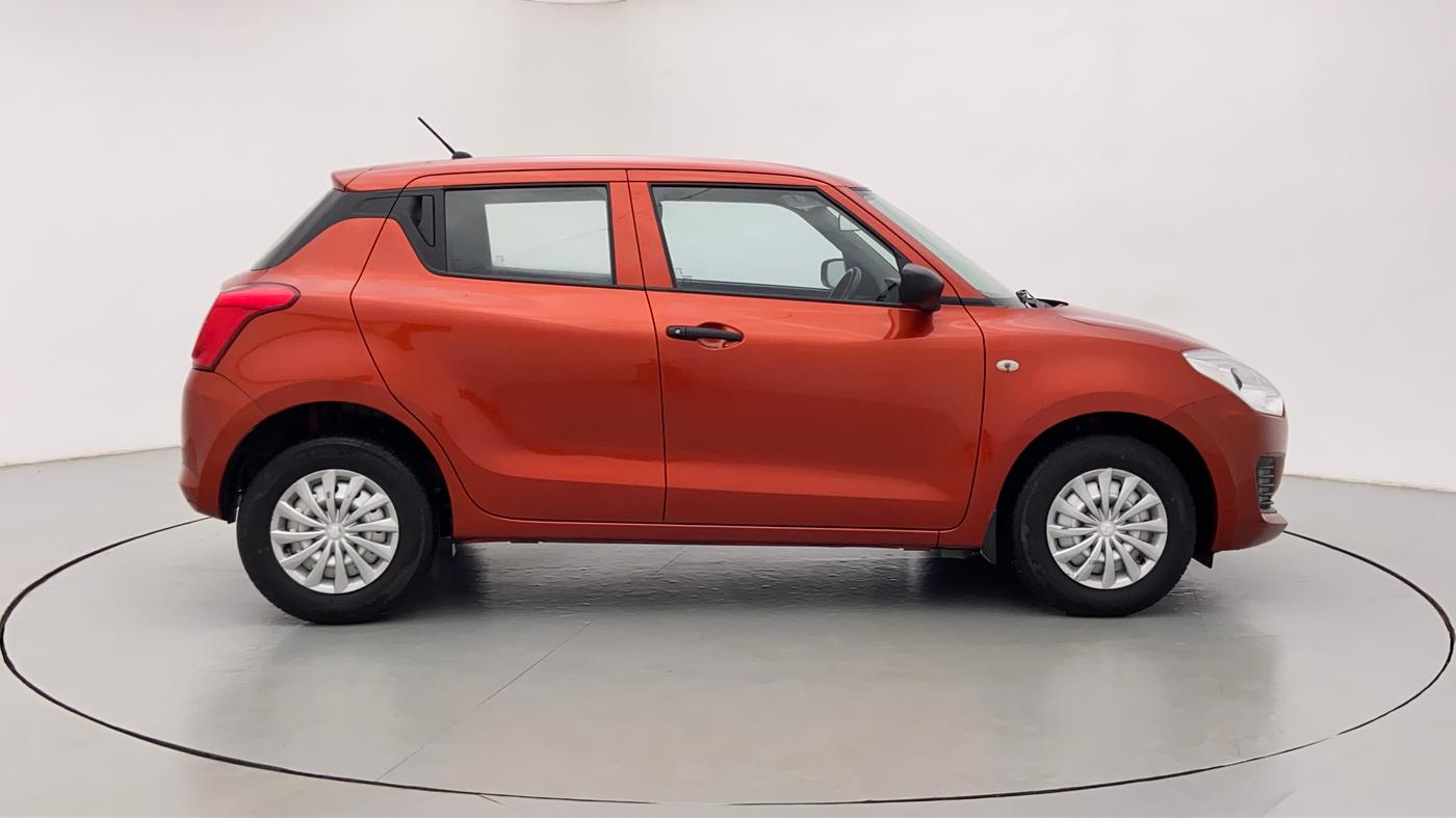 2018 Maruti Swift LXI D, Petrol, Manual, 9,825 km, Right Side