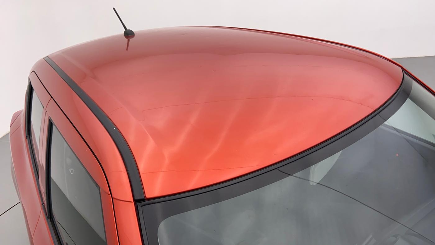2018 Maruti Swift LXI D, Petrol, Manual, 9,825 km, Roof