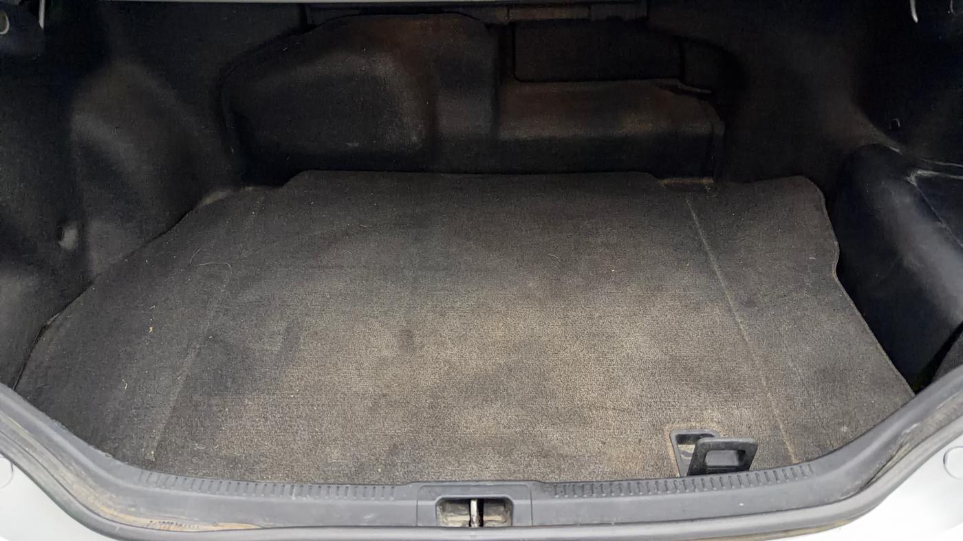 2016 Toyota Camry HYBRID, Hybrid, Automatic, 63,113 km, Boot Inside