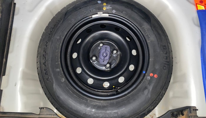 2020 Maruti Swift VXI, Petrol, Manual, 17,242 km, Spare Tyre