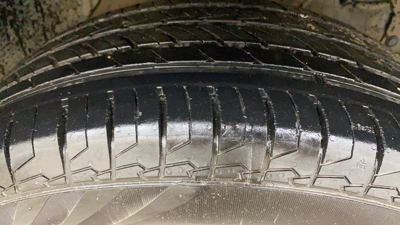 2021 Toyota URBAN CRUISER PREMIUM GRADE MT, Petrol, Manual, 86,267 km, Right Front Tyre Tread