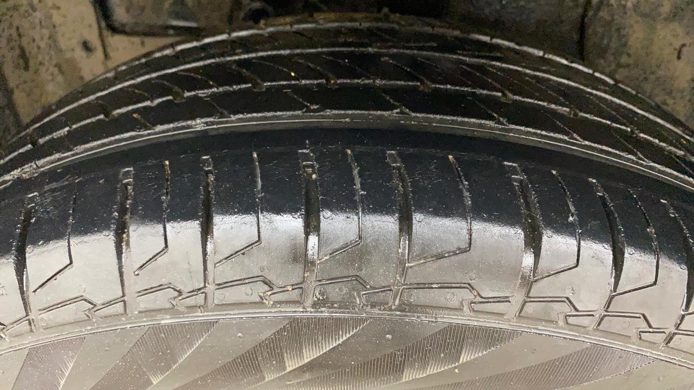 2021 Toyota URBAN CRUISER PREMIUM GRADE MT, Petrol, Manual, 86,267 km, Left Front Tyre Tread