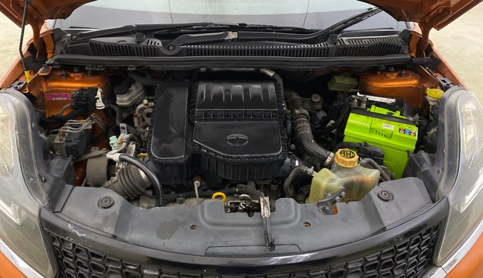 2018 Tata NEXON XZA PLUS DIESEL, Diesel, Automatic, 1,06,214 km, Engine View