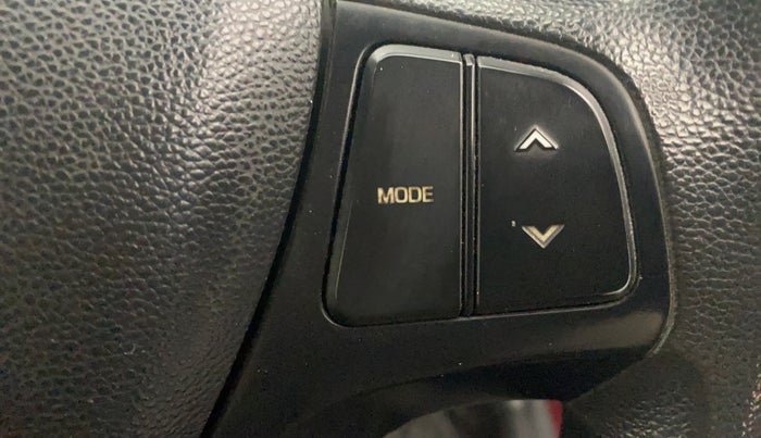 2016 Hyundai Grand i10 SPORTZ 1.2 KAPPA VTVT, Petrol, Manual, 30,618 km, Adaptive Cruise Control