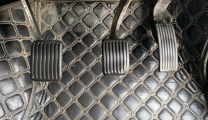 2021 Hyundai AURA S 1.2 CNG, CNG, Manual, 95,560 km, Pedals