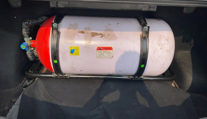 2021 Hyundai AURA S 1.2 CNG, CNG, Manual, 95,560 km, Boot Inside