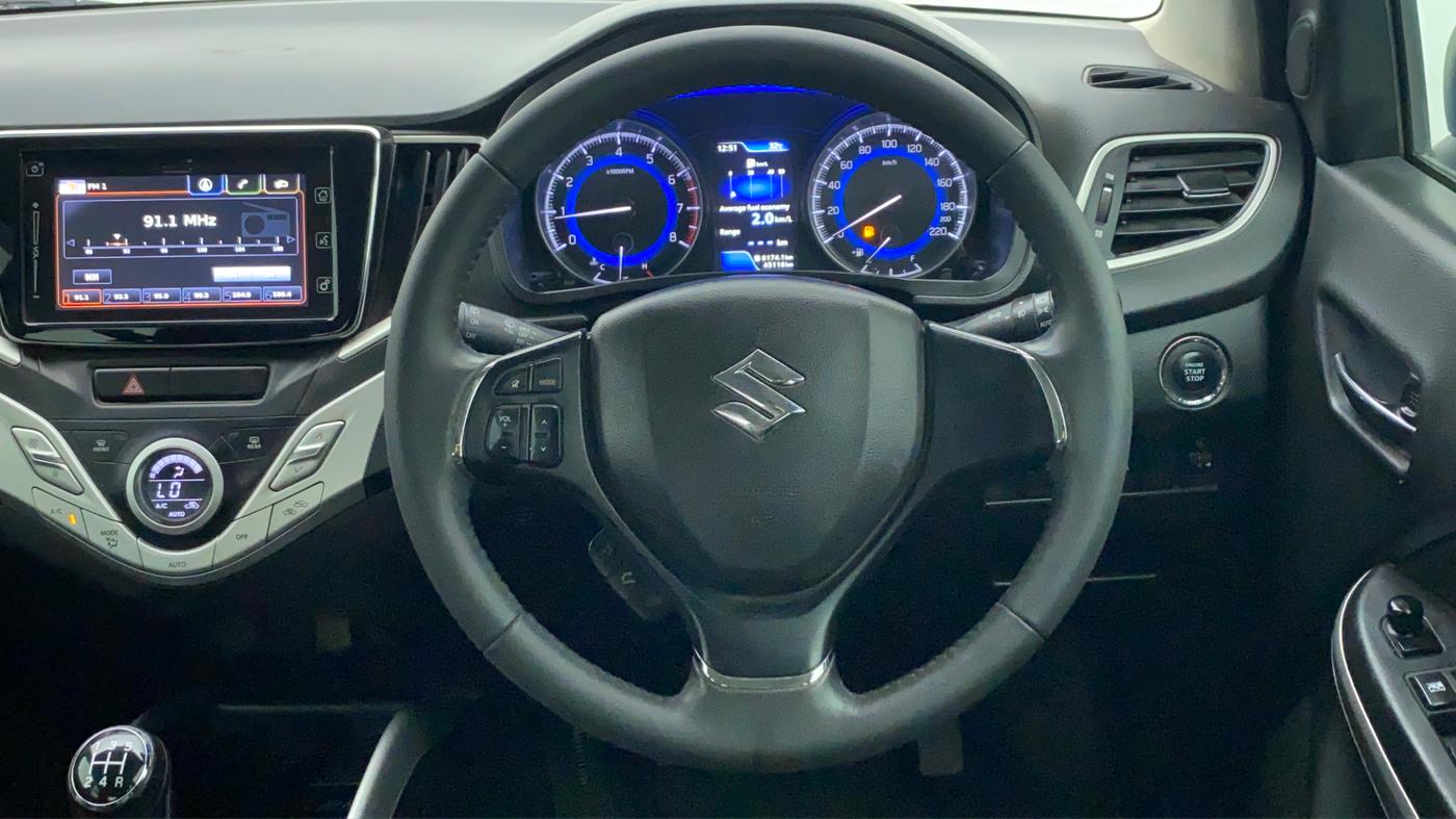 2017 Maruti Baleno ALPHA 1.2 K12, Petrol, Manual, 45,215 km, Steering Wheel Close Up