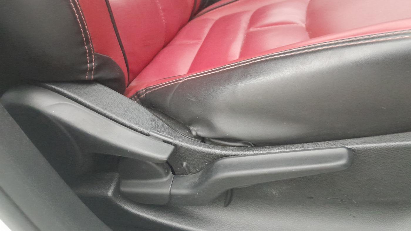 2021 Honda City 1.5L I-VTEC V MT 5TH GEN, Petrol, Manual, 38,892 km, Driver Side Adjustment Panel