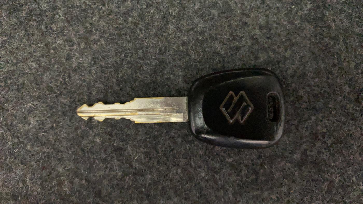 2018 Maruti Alto K10 VXI (O) AMT, Petrol, Automatic, 19,750 km, Key Close Up