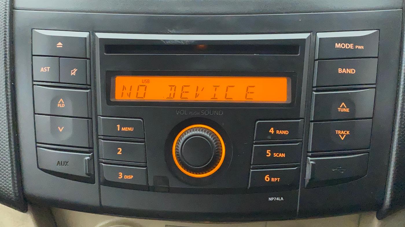 2013 Maruti Swift Dzire VXI, Petrol, Manual, 61,542 km, Infotainment System