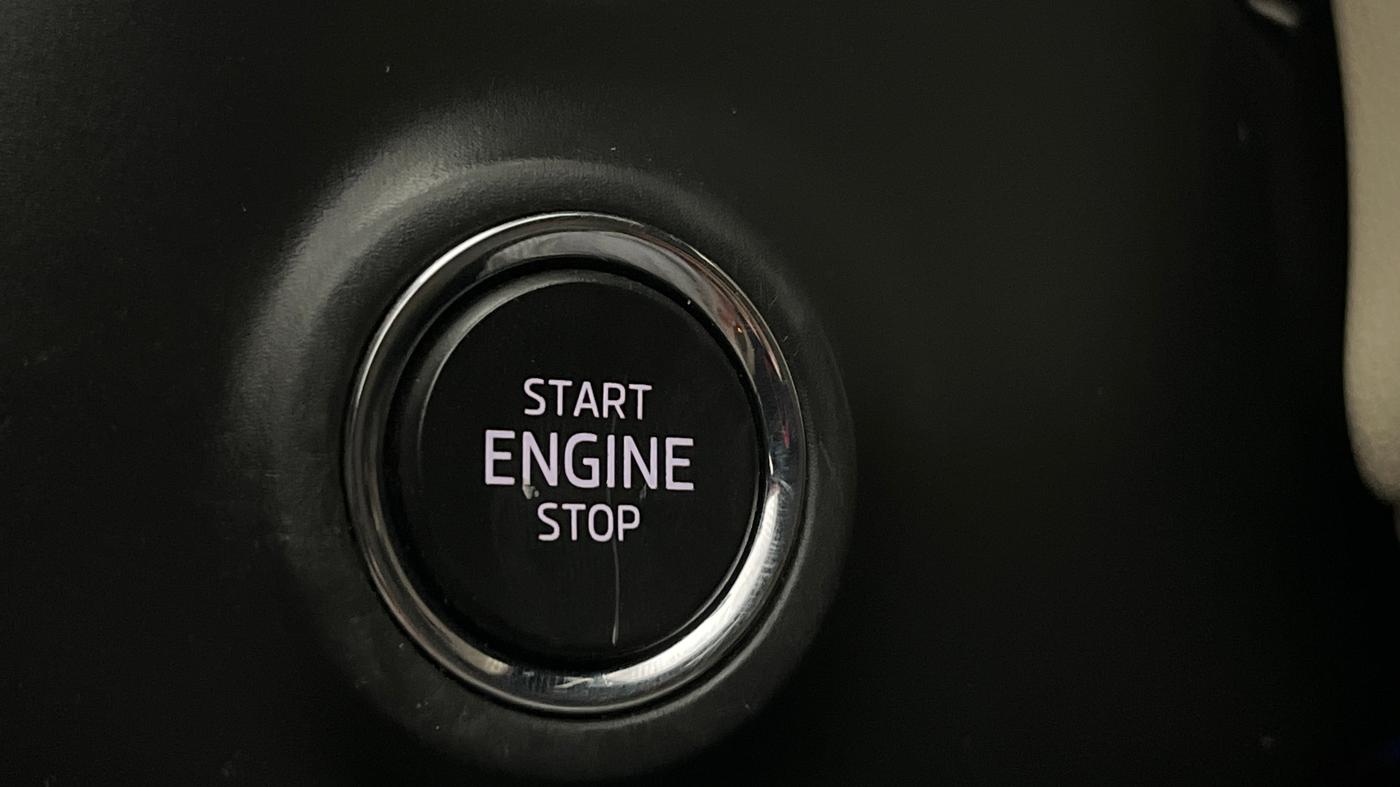 2023 Skoda SLAVIA AMBITION 1.0L TSI MT, Petrol, Manual, 51,751 km, Keyless Start/ Stop Button