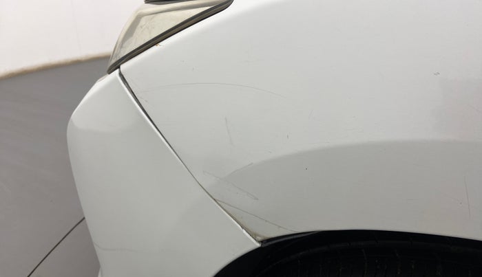 2016 Honda City 1.5L I-DTEC V, Diesel, Manual, 92,107 km, Left fender - Minor scratches