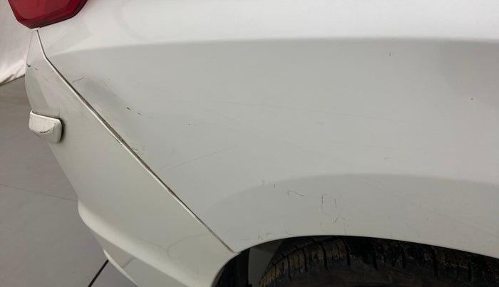 2016 Honda City 1.5L I-DTEC V, Diesel, Manual, 92,107 km, Right quarter panel - Minor scratches