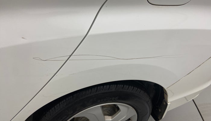 2016 Honda City 1.5L I-DTEC V, Diesel, Manual, 92,107 km, Left quarter panel - Minor scratches