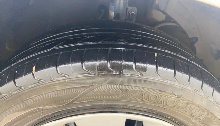 2018 Maruti Baleno DELTA PETROL 1.2, Petrol, Manual, 1,15,751 km, Right Front Tyre Tread