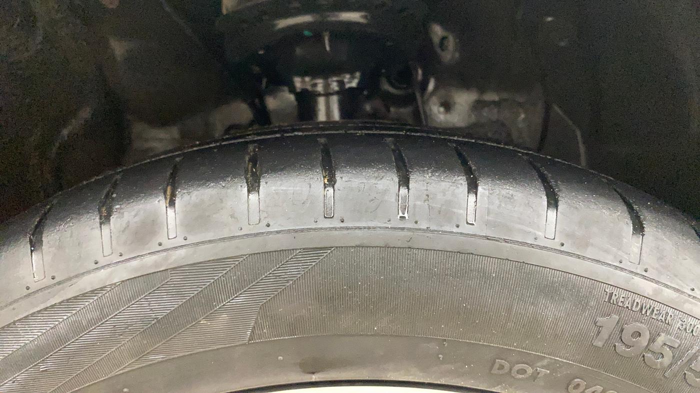 2018 Hyundai i20 Active 1.2 SX, Petrol, Manual, 98,742 km, Right Front Tyre Tread