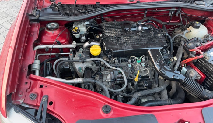 2015 Nissan Terrano XL D PLUS, Diesel, Manual, 95,649 km, Engine View - Right