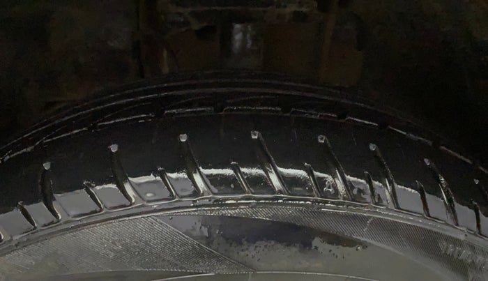 2018 Tata Tiago XZ PETROL, Petrol, Manual, 41,880 km, Left Front Tyre Tread