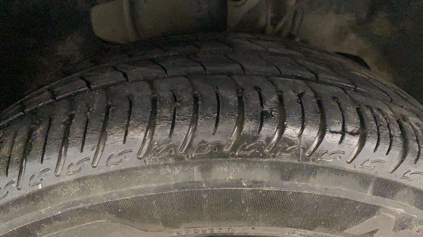 2023 Tata Tiago XT PETROL, Petrol, Manual, 25,802 km, Right Front Tyre Tread