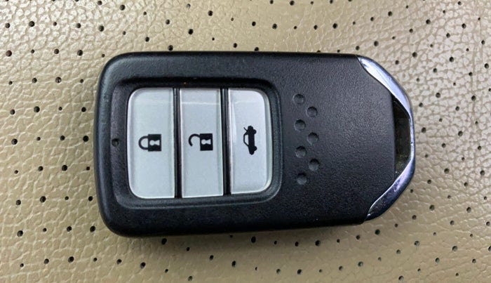 2015 Honda City 1.5L I-VTEC VX, Petrol, Manual, 29,747 km, Key Close Up