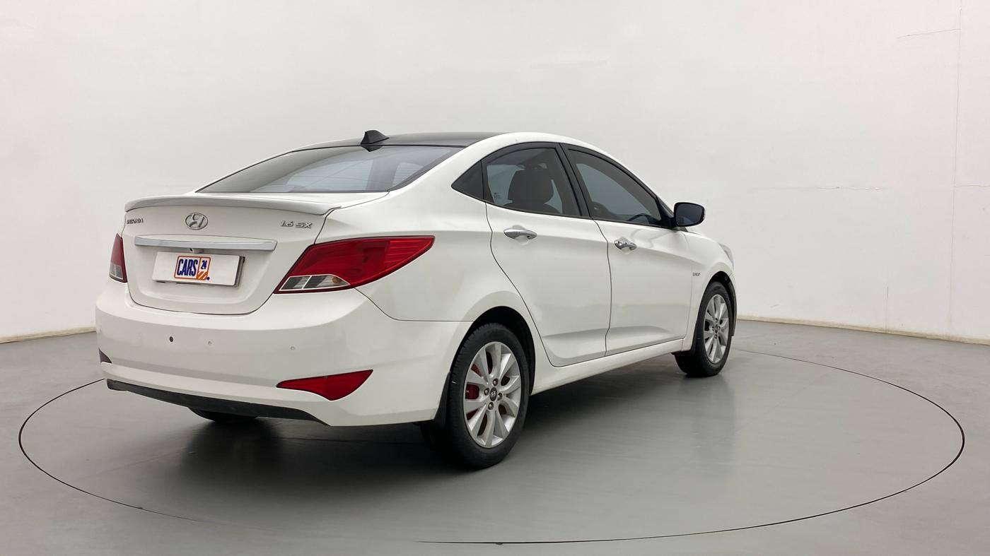 2015 Hyundai Verna FLUIDIC 4S1.6 VTVT SX O, Petrol, Manual, 81,180 km, Right Back Diagonal