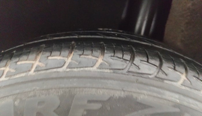 2018 Maruti Baleno DELTA PETROL 1.2, Petrol, Manual, 73,881 km, Left Rear Tyre Tread