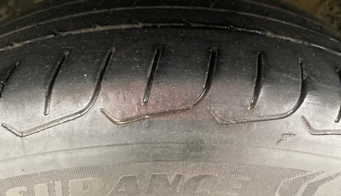 2021 KIA SONET HTX 1.0 IMT, Petrol, Manual, 91,934 km, Left Front Tyre Tread