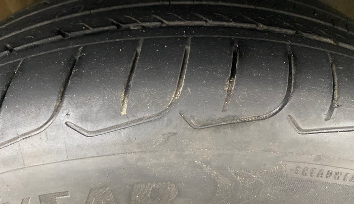 2021 KIA SONET HTX 1.0 IMT, Petrol, Manual, 91,934 km, Right Front Tyre Tread