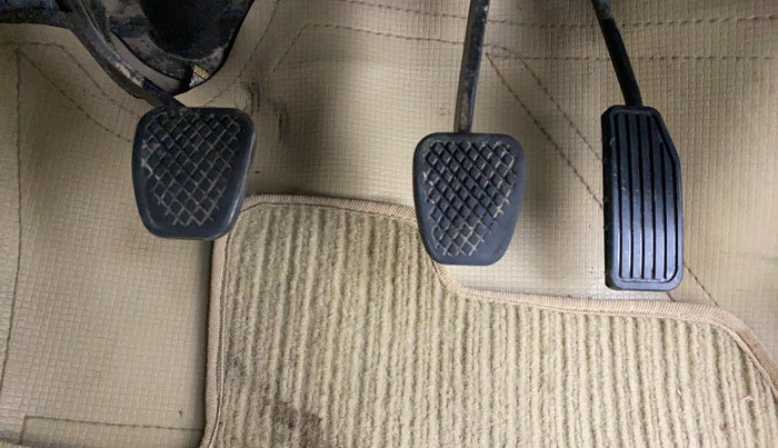 2017 Honda Amaze 1.2L I-VTEC S, Petrol, Manual, 71,669 km, Pedals