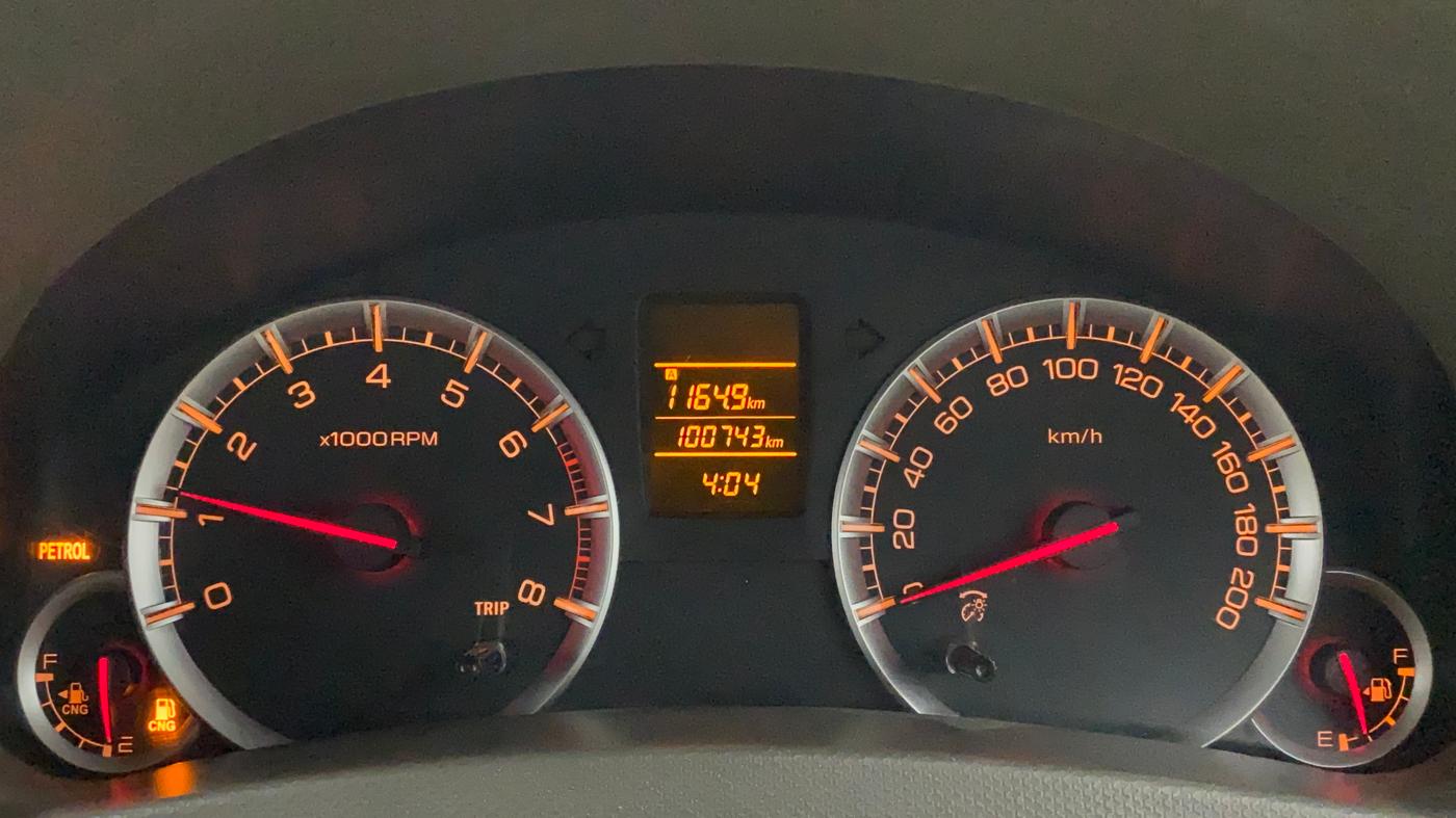 2015 Maruti Ertiga VXI CNG, CNG, Manual, 1,00,742 km, Odometer Image