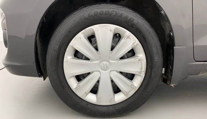 2015 Maruti Ertiga VXI CNG, CNG, Manual, 1,00,742 km, Left Front Wheel