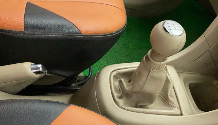 2015 Maruti Ertiga VXI CNG, CNG, Manual, 1,00,742 km, Gear Lever