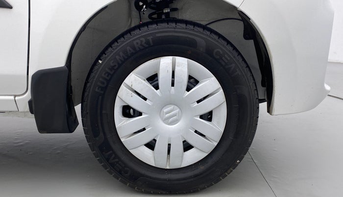 2022 Maruti Alto VXI, Petrol, Manual, 2,650 km, Right Front Wheel
