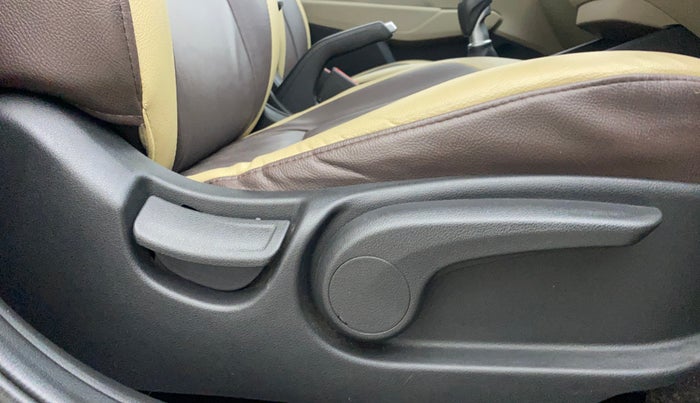 2017 Hyundai Verna 1.6 VTVT SX, Petrol, Manual, 21,249 km, Driver Side Adjustment Panel