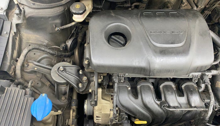 2017 Hyundai Verna 1.6 VTVT SX, Petrol, Manual, 21,249 km, Engine View - Right