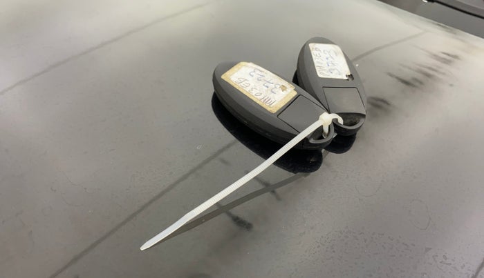 2022 Nissan MAGNITE XV PREMIUM TURBO CVT, Petrol, Automatic, 18,165 km, Key Close Up