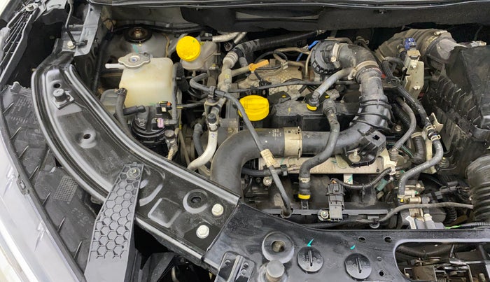 2022 Nissan MAGNITE XV PREMIUM TURBO CVT, Petrol, Automatic, 18,165 km, Engine View - Right