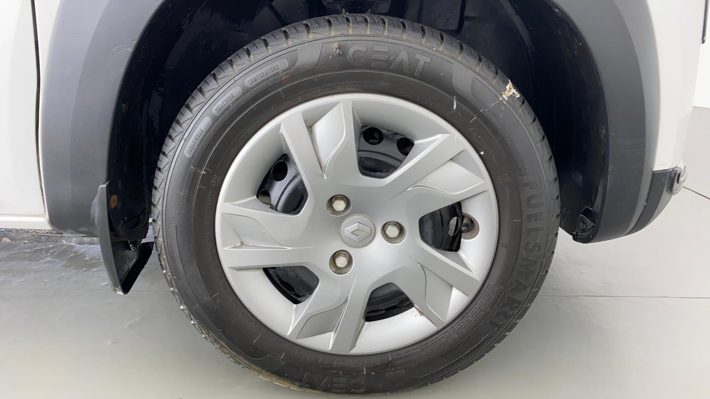 2020 Renault Kwid 1.0 RXT Opt, Petrol, Manual, 6,669 km, Right Front Wheel