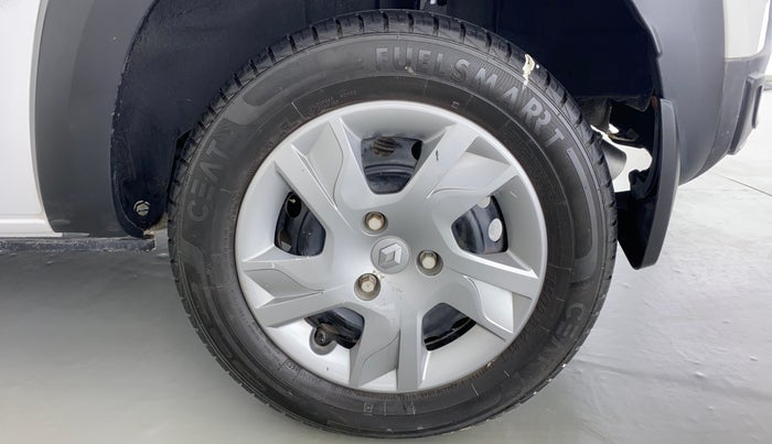 2020 Renault Kwid 1.0 RXT Opt, Petrol, Manual, 6,669 km, Left Rear Wheel