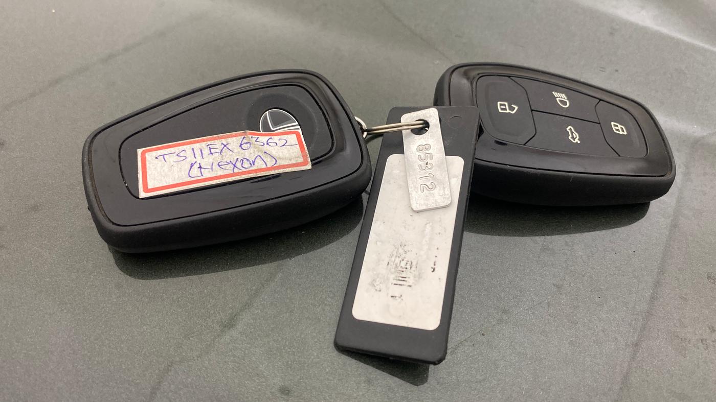 2022 Tata NEXON XZ PLUS DIESEL, Diesel, Manual, 61,598 km, Key Close Up