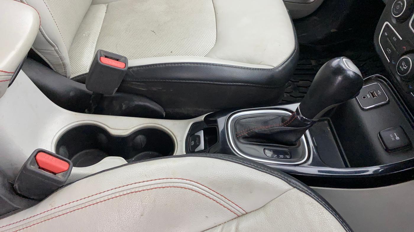 2019 Jeep Compass LIMITED PLUS PETROL AT, Petrol, Automatic, 73,555 km, Gear Lever