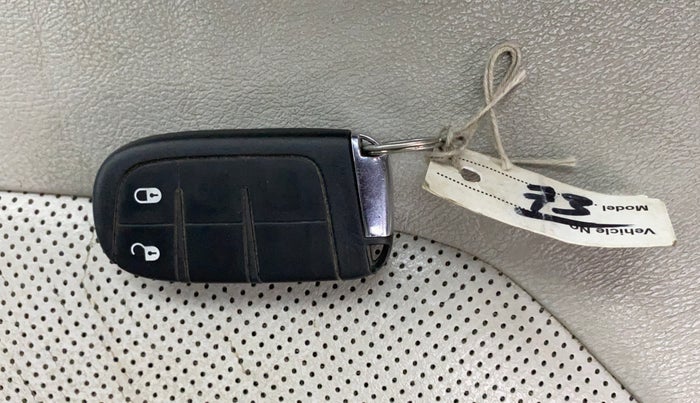 2019 Jeep Compass LIMITED PLUS PETROL AT, Petrol, Automatic, 73,510 km, Key Close Up