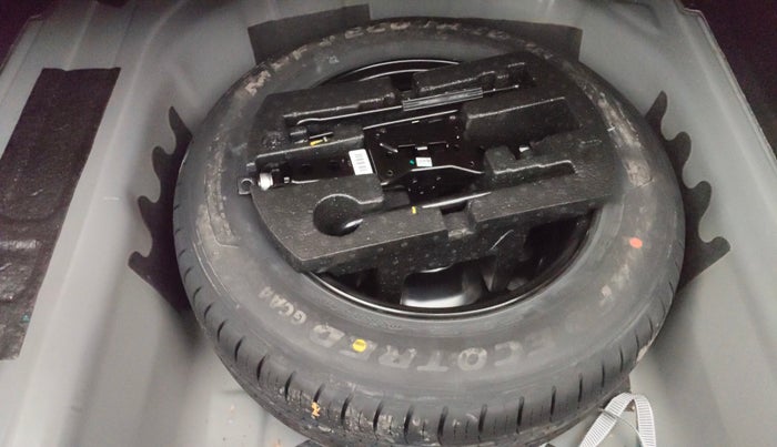 2025 Skoda SLAVIA Sportline 1.0L TSI AT, Petrol, Automatic, 2,384 km, Spare Tyre