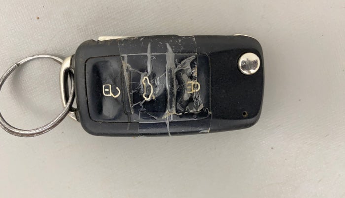 2014 Volkswagen Polo HIGHLINE1.5L, Diesel, Manual, 86,574 km, Key Close Up