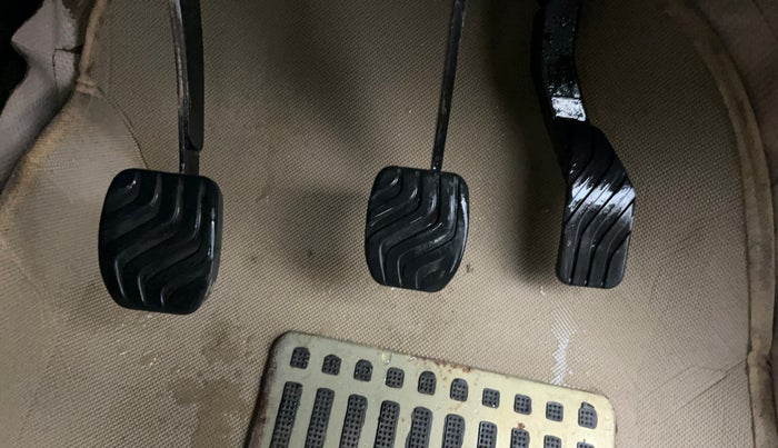 2017 Datsun Redi Go S, Petrol, Manual, 54,363 km, Pedals