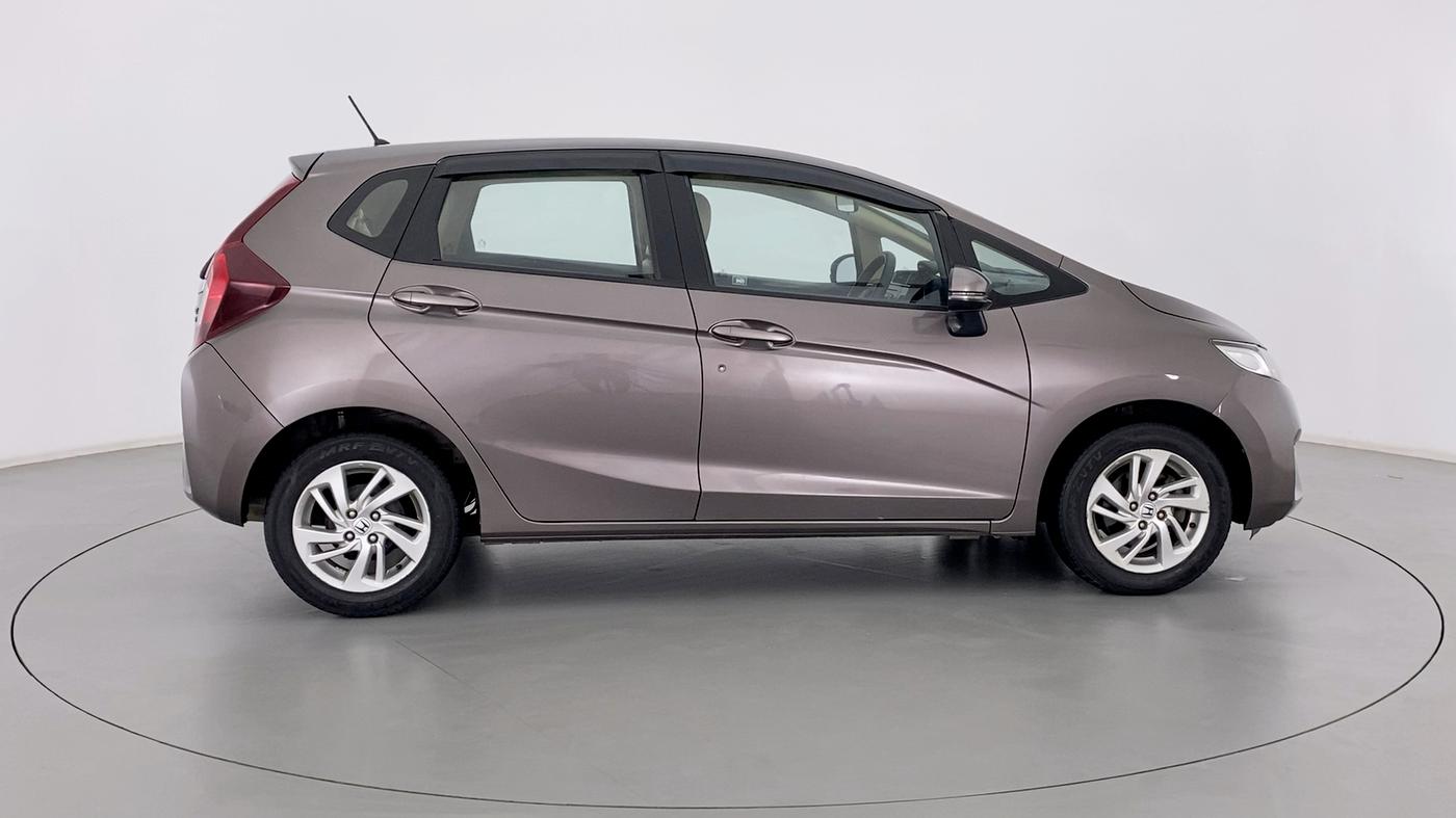 2016 Honda Jazz 1.2 V AT, Petrol, Automatic, 31,687 km, Right Side View