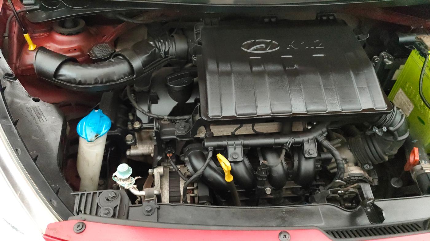2017 Hyundai Grand i10 SPORTZ (O) AT 1.2 KAPPA VTVT, Petrol, Automatic, 69,502 km, Engine View - Right